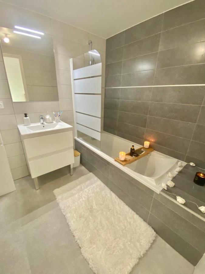Appartement Luxurious Flat At 5 Min By Walk To Monaco, Free Parking And Sea View à Beausoleil Extérieur photo